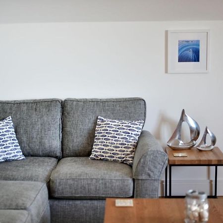 5 Coram Tower Apartment ไลม์รีจิส ภายนอก รูปภาพ